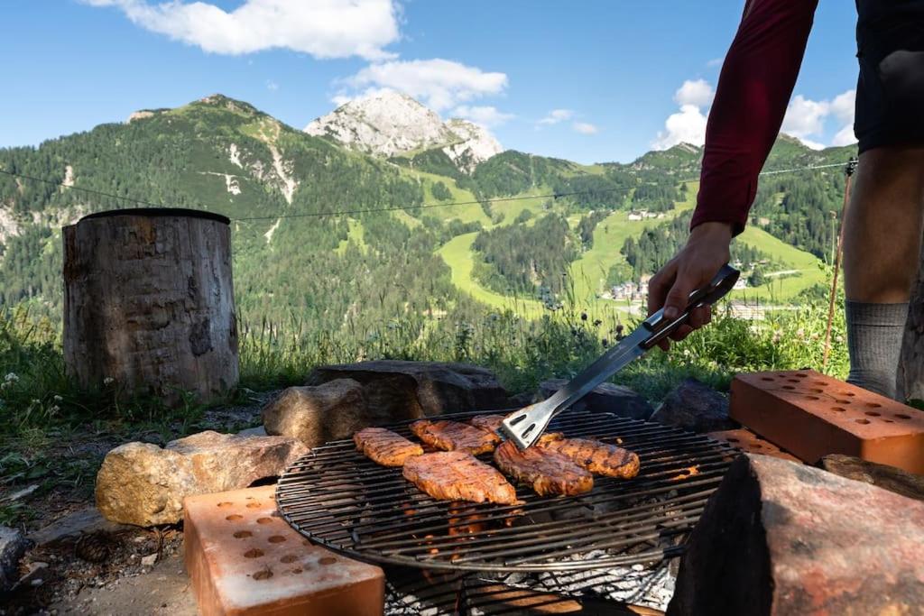 Gemuetliche Huette In Den Bergen Villa Sonnenalpe Nassfeld Eksteriør bilde