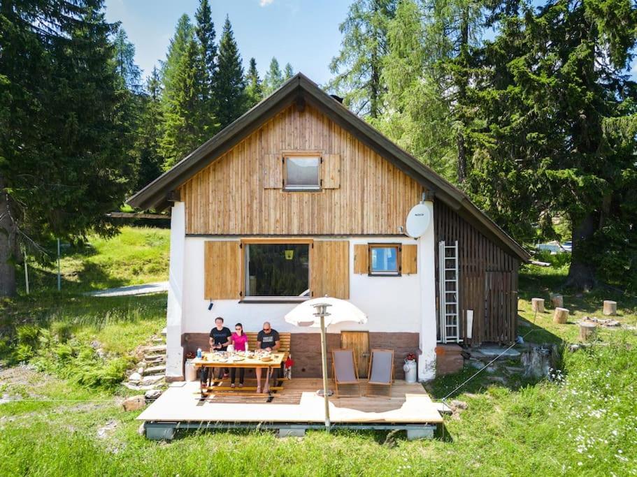 Gemuetliche Huette In Den Bergen Villa Sonnenalpe Nassfeld Eksteriør bilde