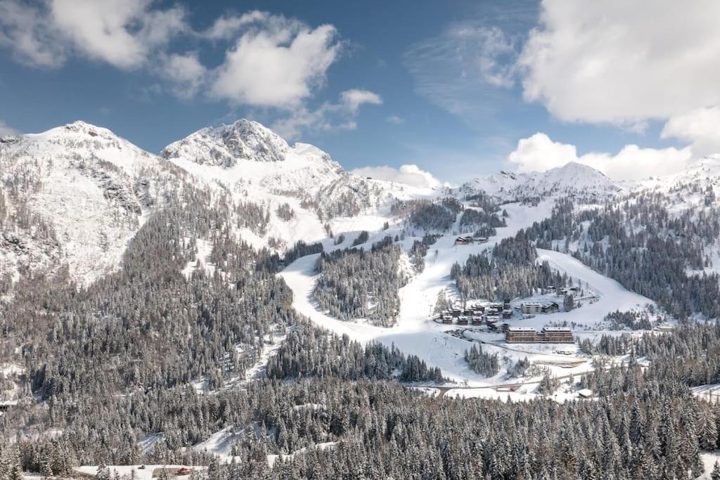 Gemuetliche Huette In Den Bergen Villa Sonnenalpe Nassfeld Eksteriør bilde